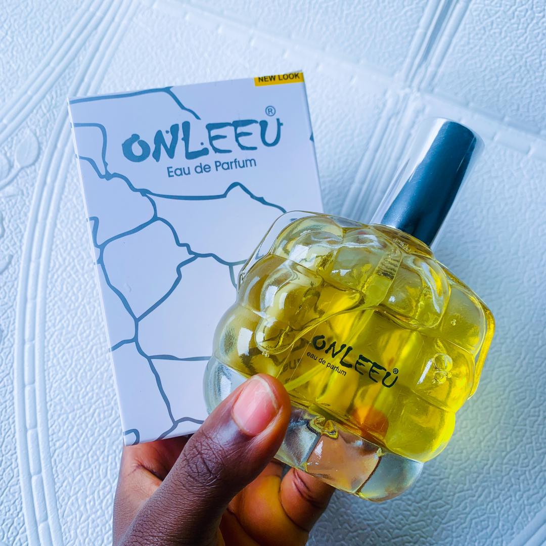 Onleeu perfume 